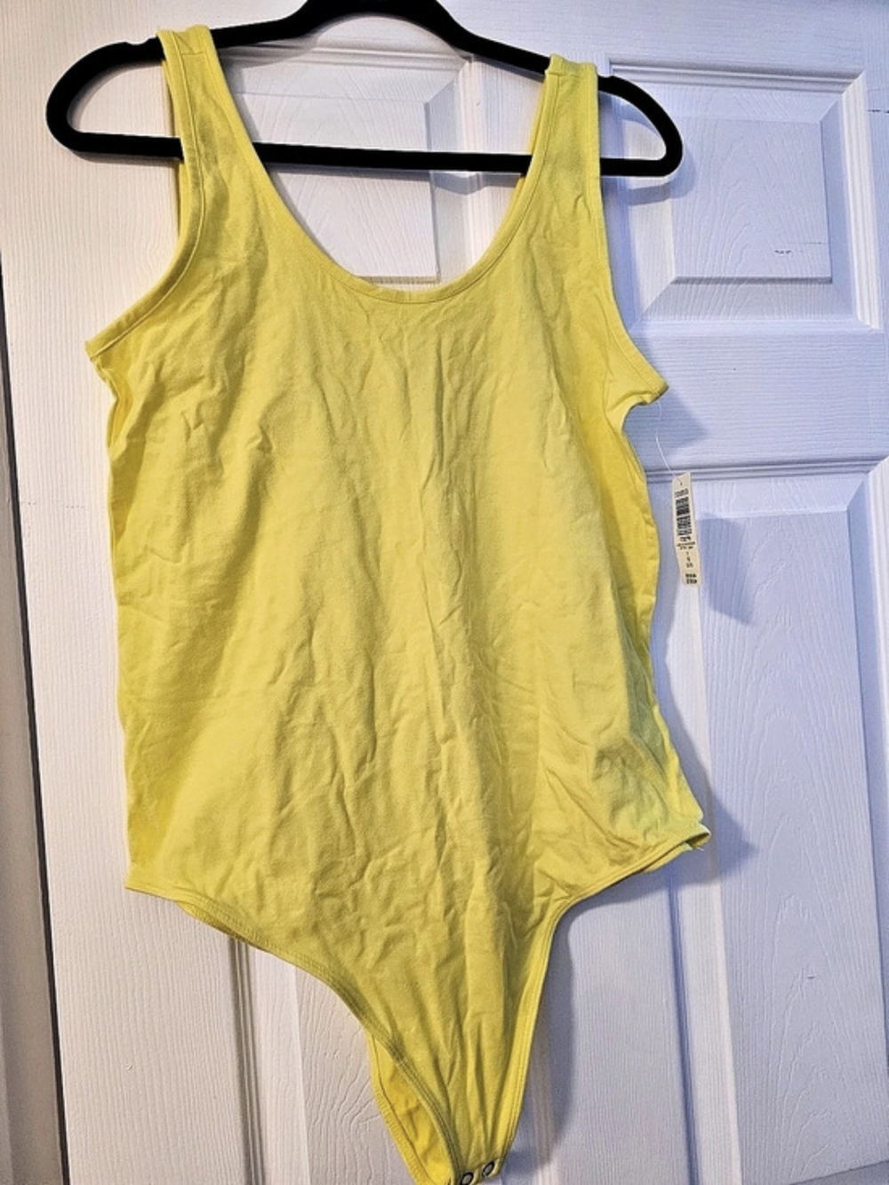 Torrid Foxy Sleeveless Double Scoop Bodysuit Yellow 1X (14-16)